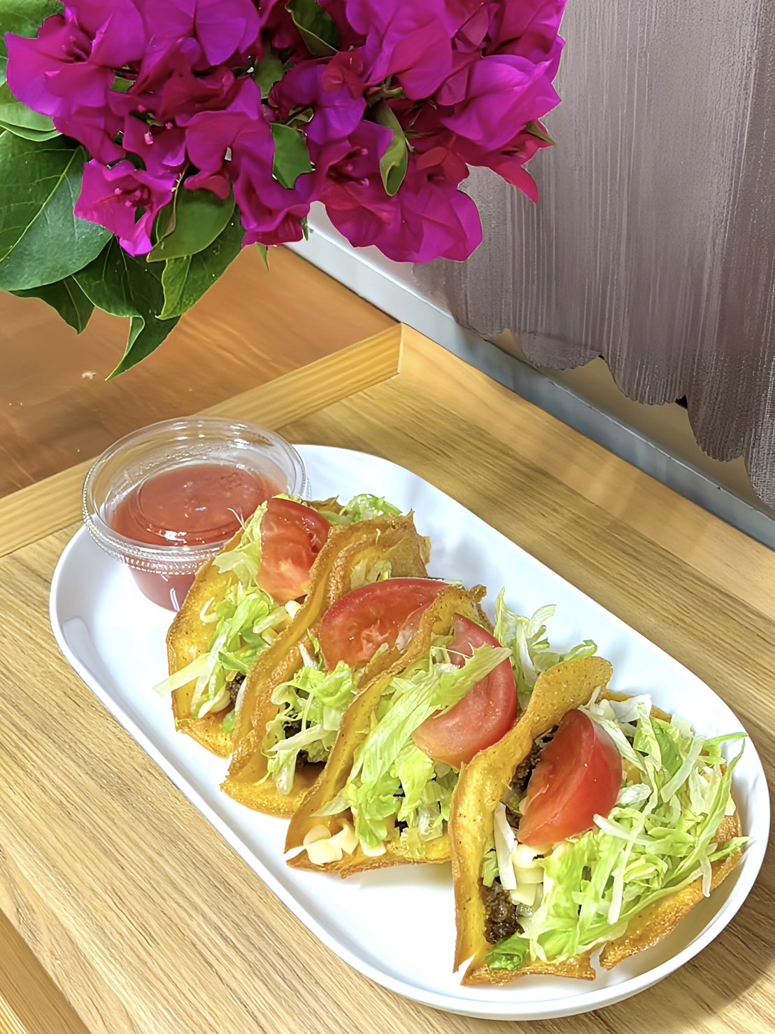 沖縄タコス　　サボテンの紹介写真_1枚目